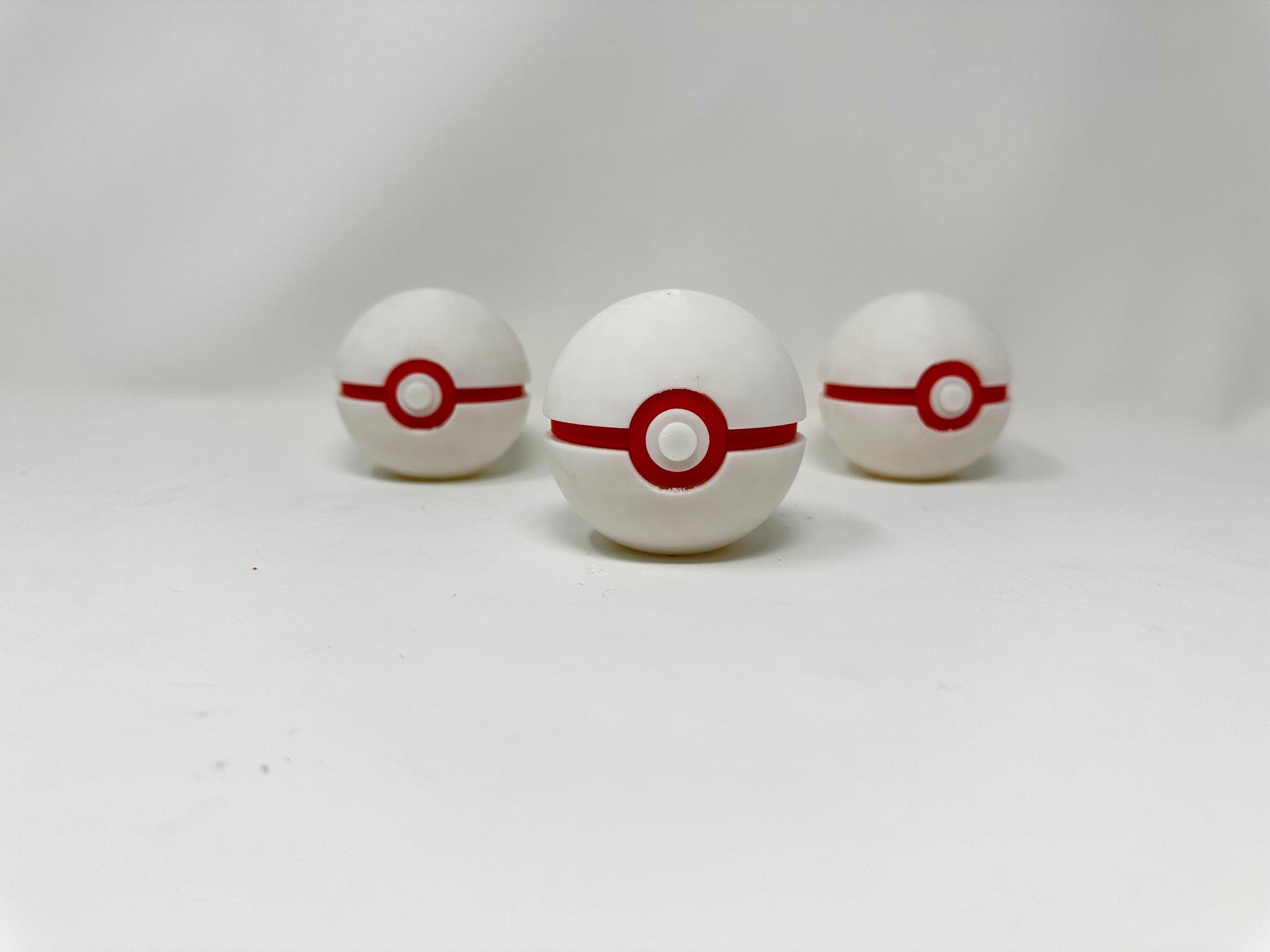 Premier Ball Pokemon Prop High-Quality Decorative Pokeball for Display and Cosplay Multiple sizes - PokePrinting