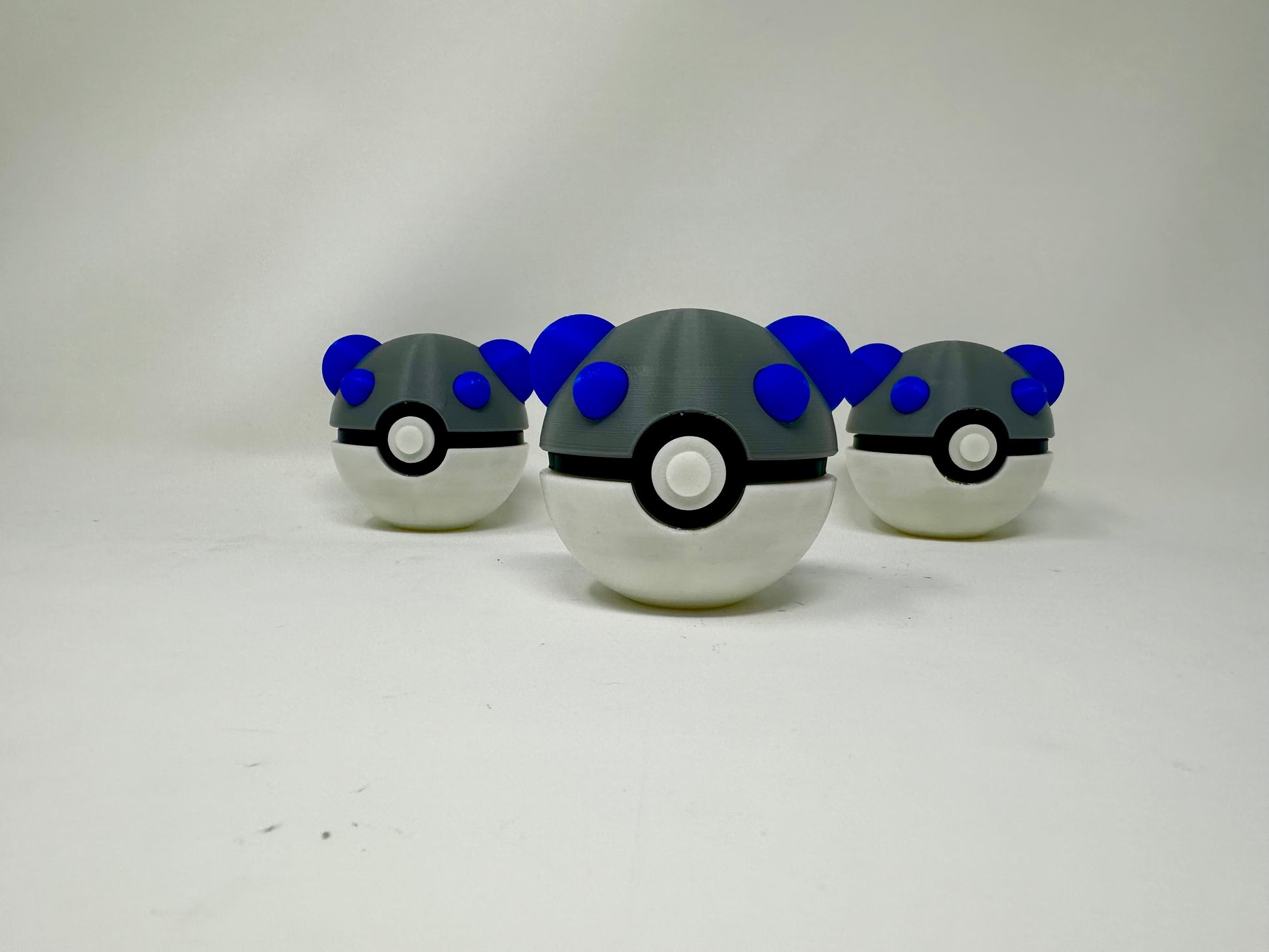 Heavy Ball Pokemon Prop High-Quality Decorative Pokeball for Display and Cosplay Multiple sizes - PokePrinting